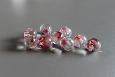 Lila Blume mit Griffel 16mm - 3D-Effekt