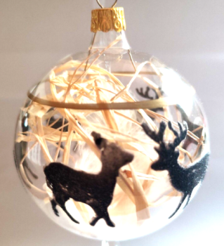 Bauble deer with straw