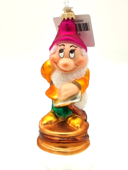 Tree ball dwarf from Snow White with red hat