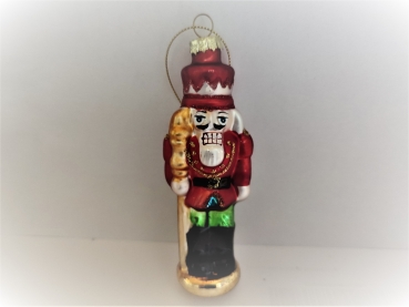 Nutcracker gold