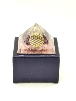 Orgonit Pyramide - Goldenes Dreieck mit Blume des Lebens