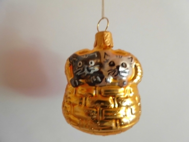 Bauble cat in basket yellow