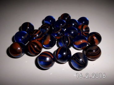 Sharks with pattern 16mm