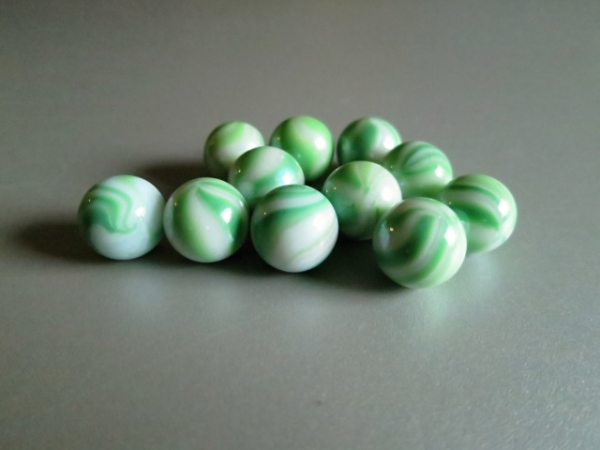 Green with pattern 16mm