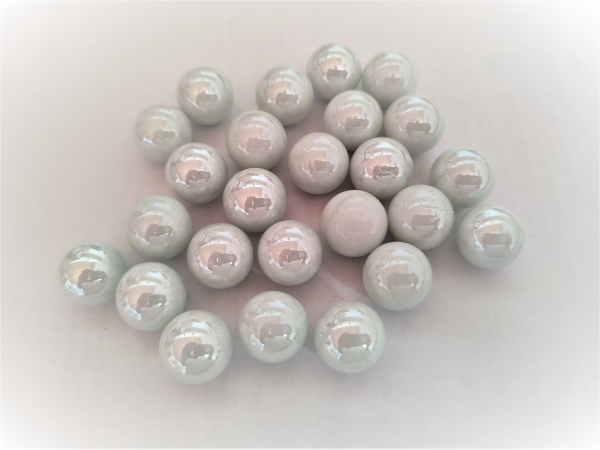 White, iridescent - 16mm