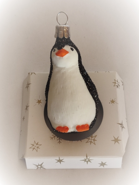 Baumkugel Pinguin