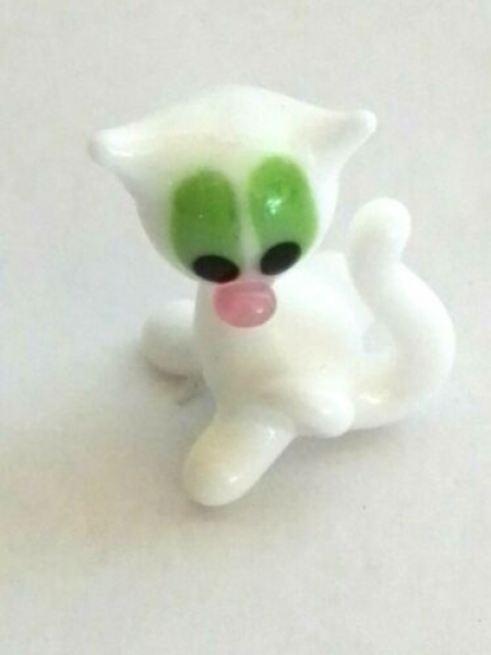 cat - white