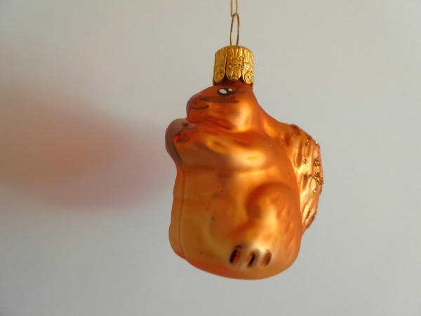 Baumkugel Eichhörnchen rotbraun