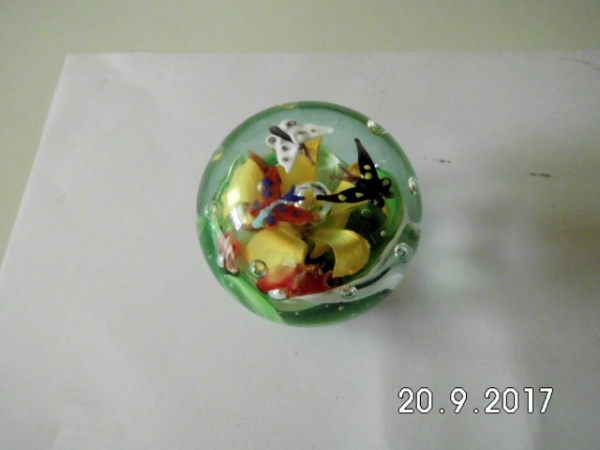 paperweight 73