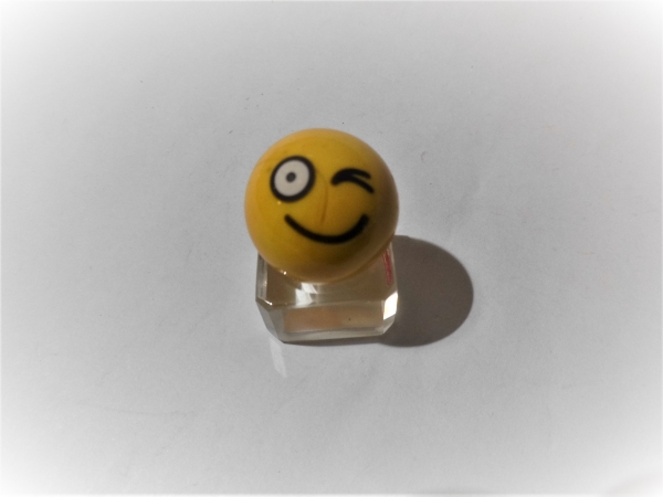 Winking 25mm