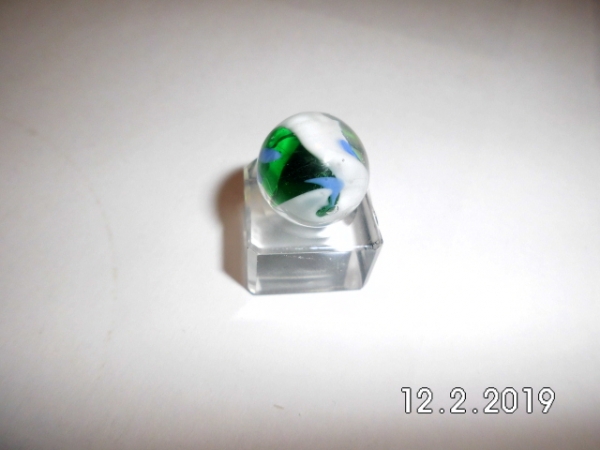 Yin and Yang 16mm - green-white