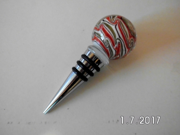 Bottle cork, bottle cap, dream ball red